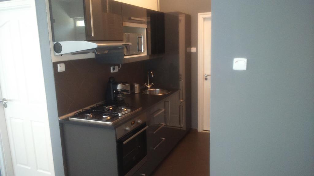 Solid Apartmans Βουδαπέστη Δωμάτιο φωτογραφία
