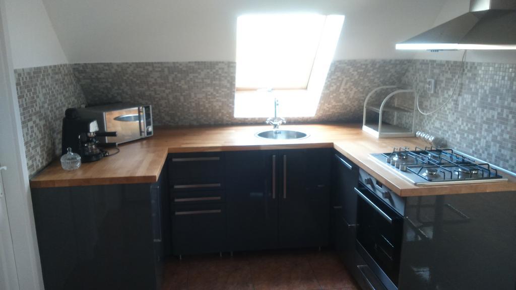 Solid Apartmans Βουδαπέστη Δωμάτιο φωτογραφία